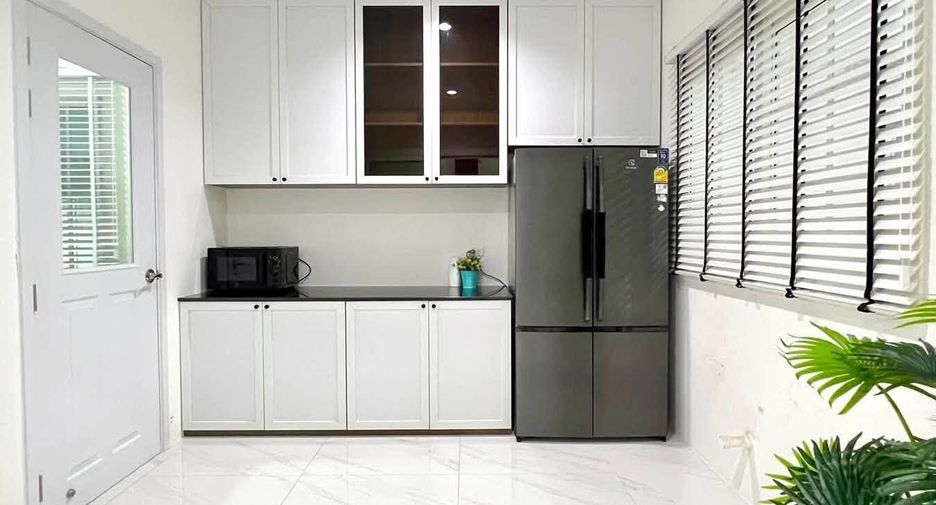 ขาย 4 ห้องนอน ทาวน์เฮ้าส์ ใน บางพลี, สมุทรปราการ