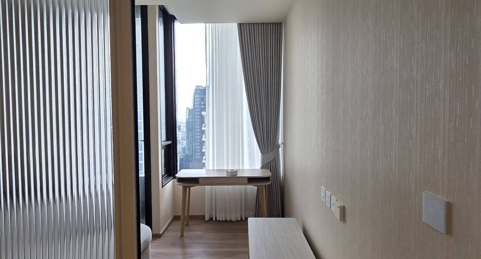For rent 1 Beds condo in Watthana, Bangkok