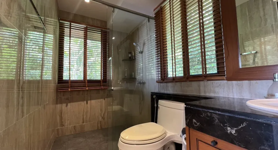 À louer 1 chambre maison à Mueang Phuket, Phuket