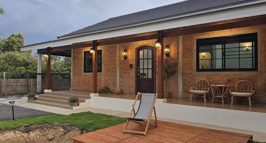 For rent 2 bedrooms house in Saraphi, Chiang Mai
