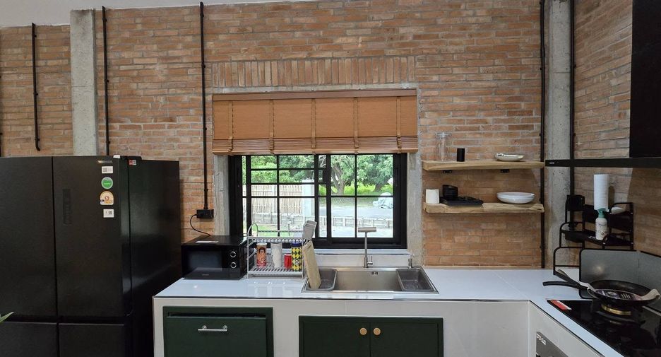 For rent 2 bedrooms house in Saraphi, Chiang Mai