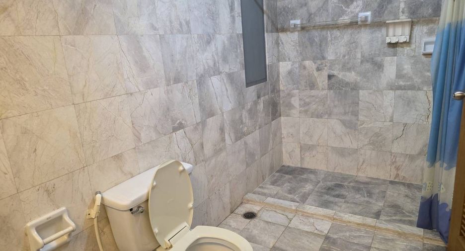 For sale 2 ベッドルーム condo in Cha Am, Phetchaburi