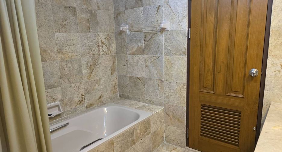 For sale 2 ベッドルーム condo in Cha Am, Phetchaburi