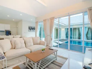 For sale and for rent 4 bedrooms villa in Hua Hin, Prachuap Khiri Khan