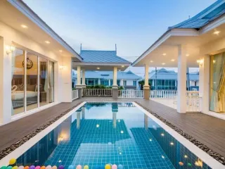 For sale and for rent 4 bedrooms villa in Hua Hin, Prachuap Khiri Khan