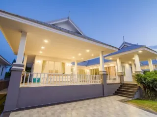 For sale and for rent 4 bedrooms villa in Hua Hin, Prachuap Khiri Khan
