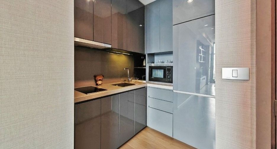 For rent 1 bed condo in Sathon, Bangkok