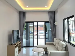 À louer 2 chambres maison à Mueang Phuket, Phuket