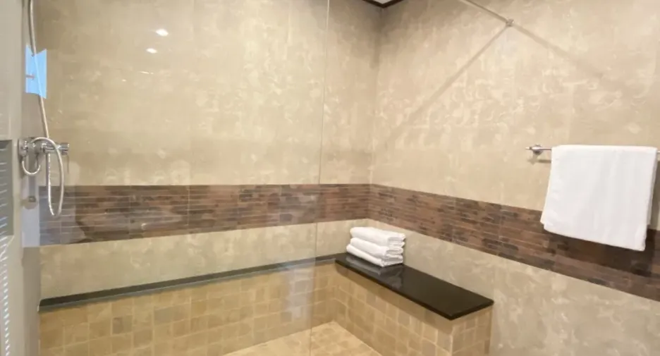 For rent 2 bedrooms condo in Kathu, Phuket