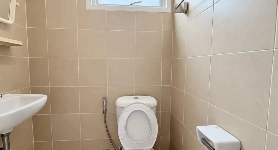 Apartment zur Miete mit 3 Zimmer in Khlong Toei, Bangkok