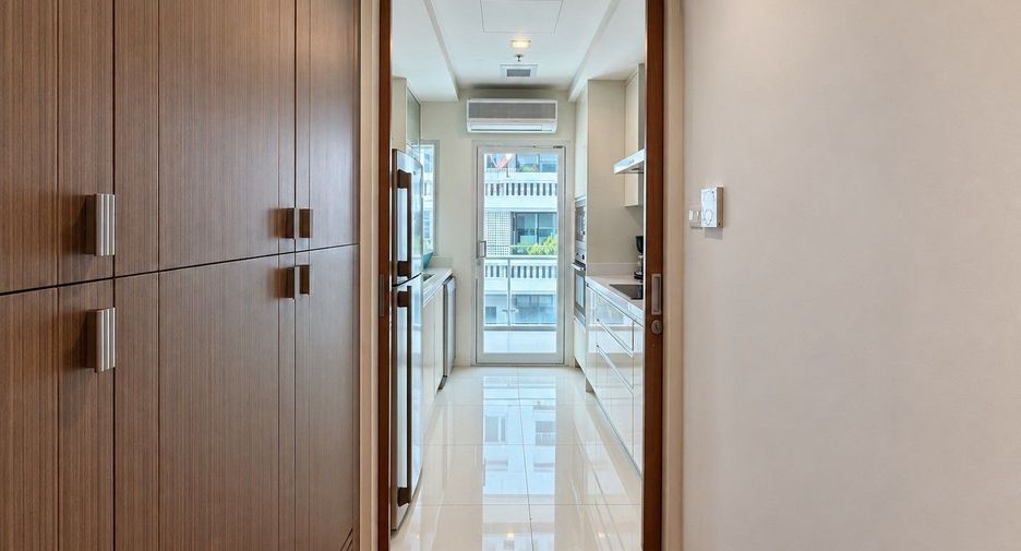 Apartment zur Miete mit 2 Zimmer in Khlong Toei, Bangkok