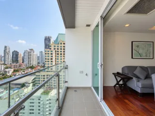 Apartment zur Miete mit 2 Zimmer in Khlong Toei, Bangkok