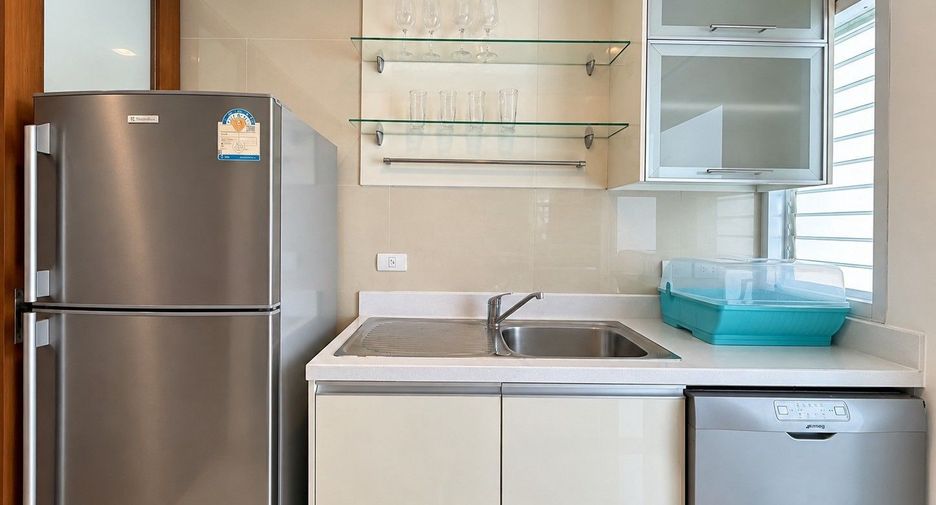 Apartment zur Miete mit 2 Zimmer in Khlong Toei, Bangkok