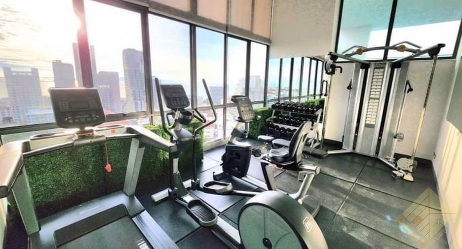For sale 1 bed condo in Bang Lamung, Chonburi