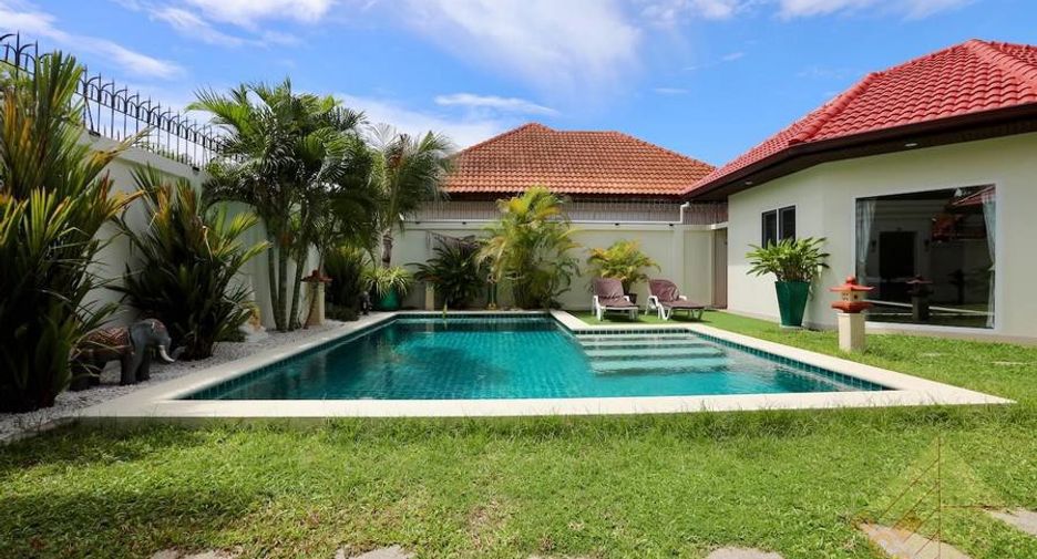 For sale 3 bedrooms house in Jomtien, Pattaya