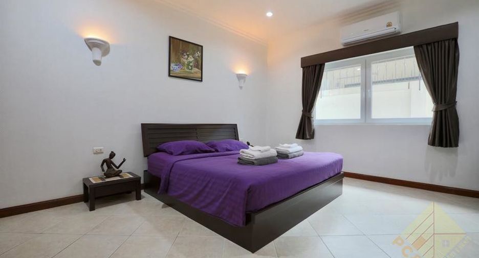 For sale 3 bedrooms house in Jomtien, Pattaya