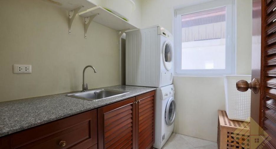 For sale 3 bedrooms house in Jomtien, Pattaya