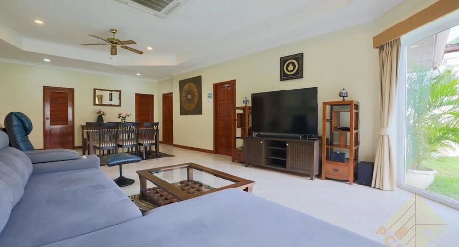 For sale 3 bedrooms house in Jomtien, Pattaya