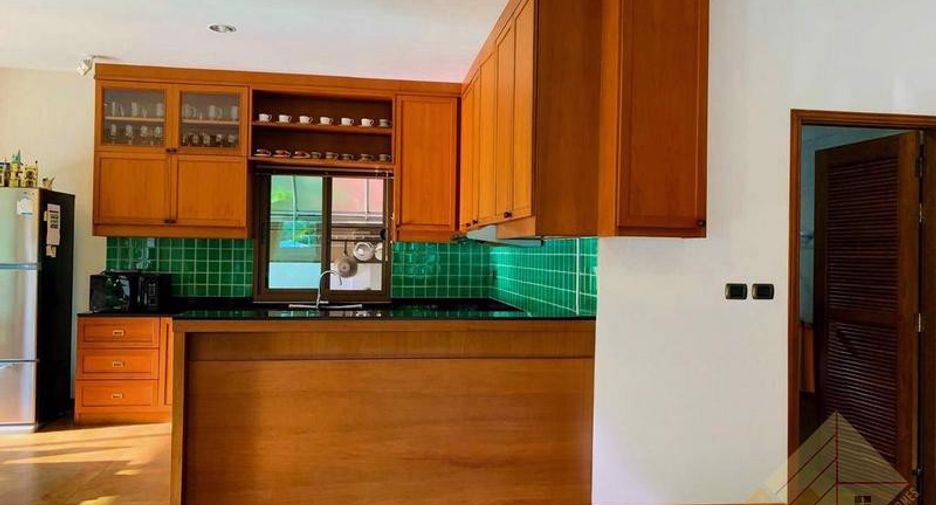 For rent 3 ベッドルーム house in Huay Yai, Pattaya