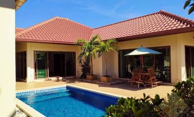 For rent 3 ベッドルーム house in Huay Yai, Pattaya