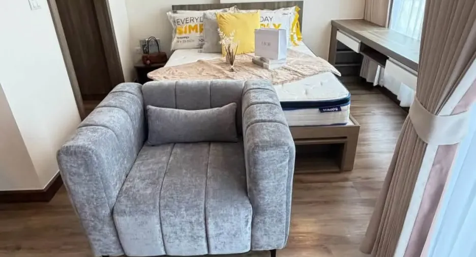 For sale 1 bed condo in Bangkok Noi, Bangkok