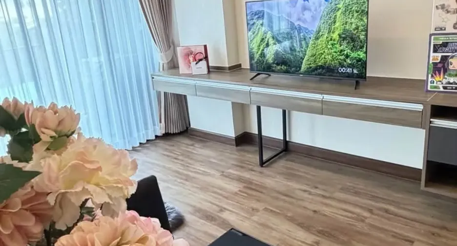 For sale 1 bed condo in Bangkok Noi, Bangkok