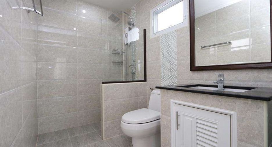 For rent 4 bedrooms house in San Sai, Chiang Mai