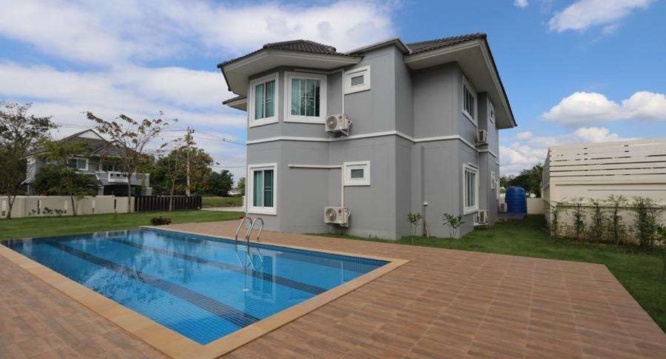 For rent 4 bedrooms house in San Sai, Chiang Mai