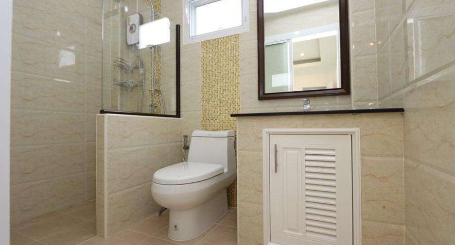 For rent 4 bedrooms house in San Sai, Chiang Mai