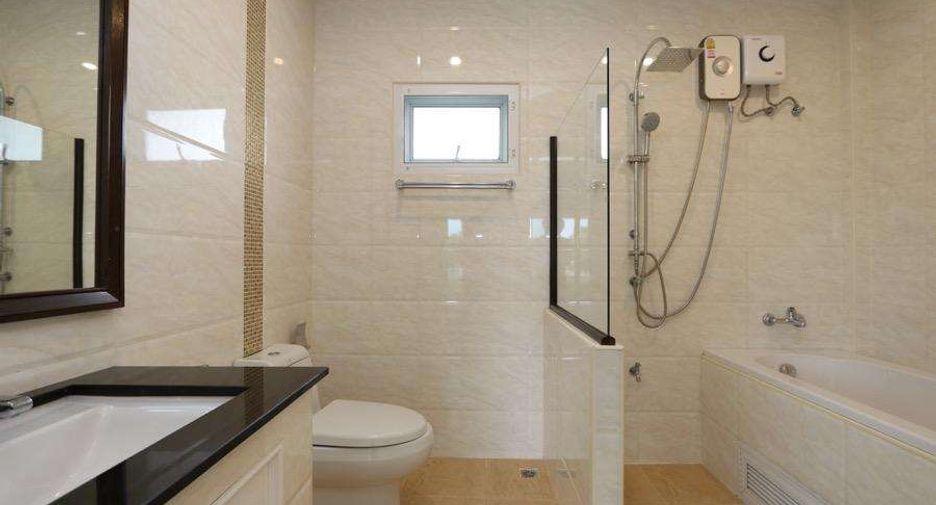 For rent 4 bedrooms house in San Sai, Chiang Mai