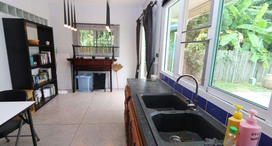 Haus zum Kauf mit 1 Zimmer in Saraphi, Chiang Mai