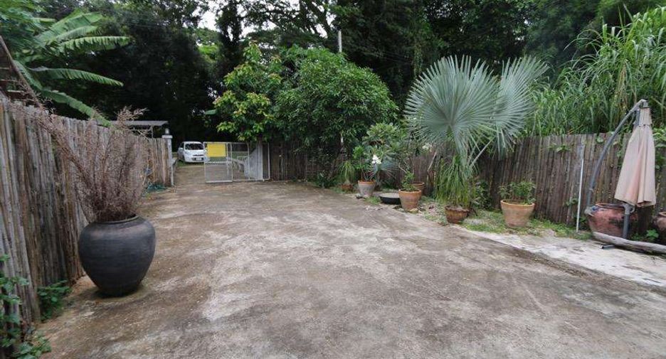 Haus zum Kauf mit 1 Zimmer in Saraphi, Chiang Mai