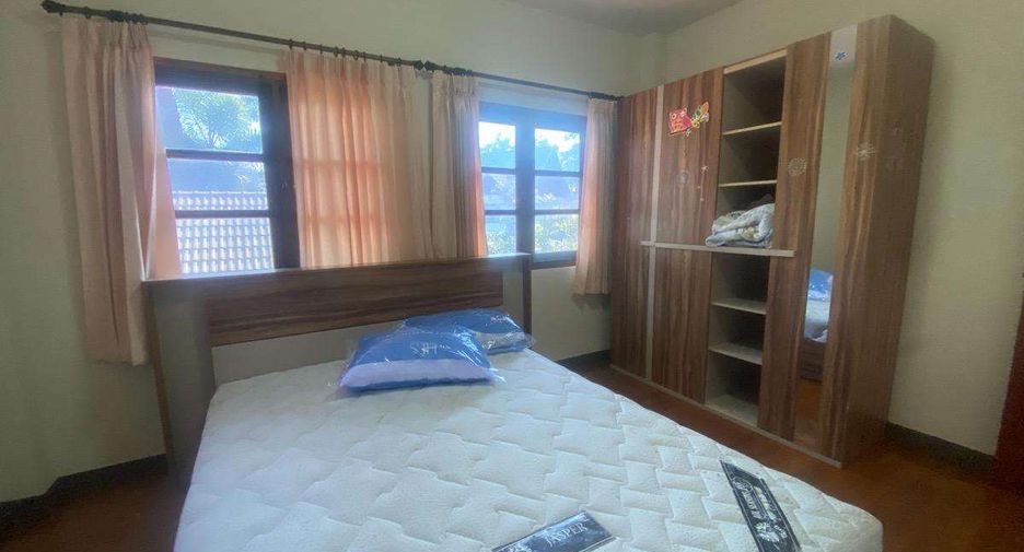Haus zur Miete mit 4 Zimmer in Mueang Chiang Mai, Chiang Mai