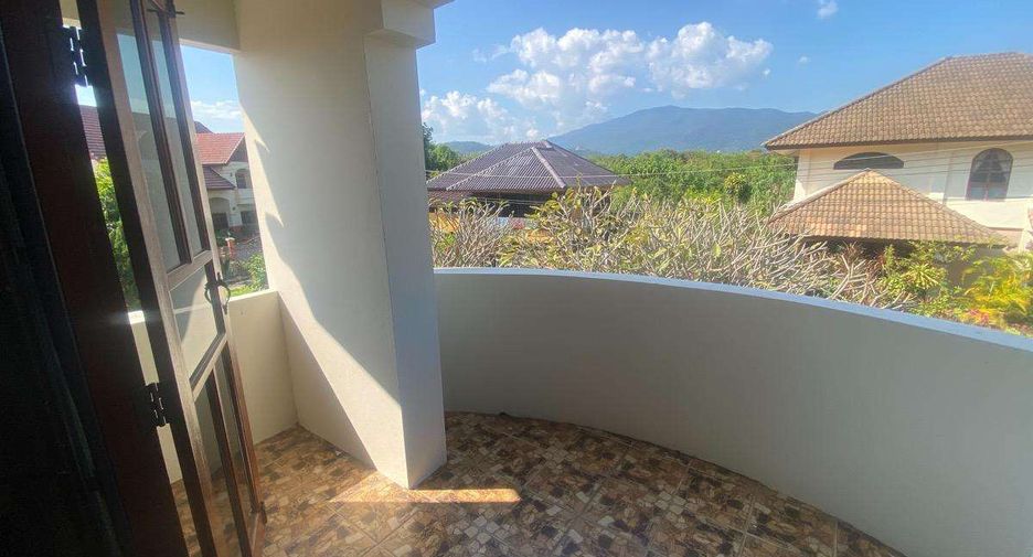 Haus zur Miete mit 4 Zimmer in Mueang Chiang Mai, Chiang Mai