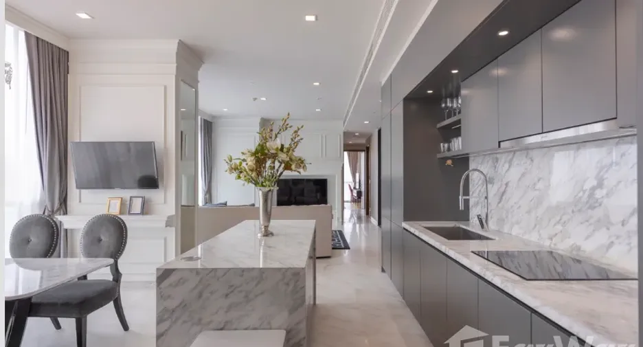 Condo en alquiler de 2 habitaciones en Watthana, Bangkok