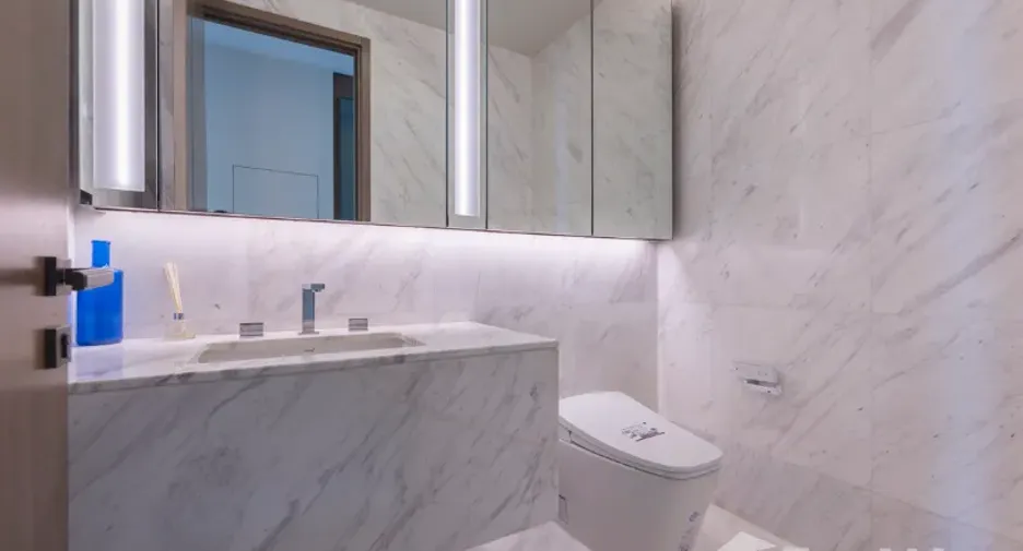 Condo en alquiler de 2 habitaciones en Watthana, Bangkok
