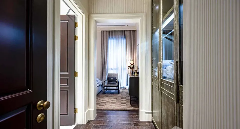 For rent 2 bedrooms condo in Pathum Wan, Bangkok