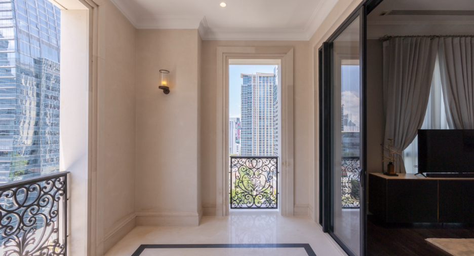 Wohnung zur Miete mit 3 Zimmer in Pathum Wan, Bangkok