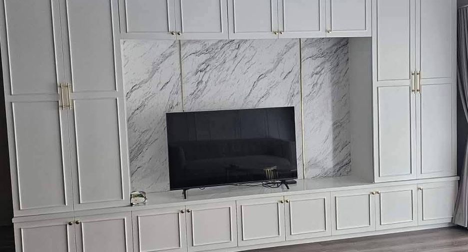 For rent 2 bedrooms condo in Huai Khwang, Bangkok