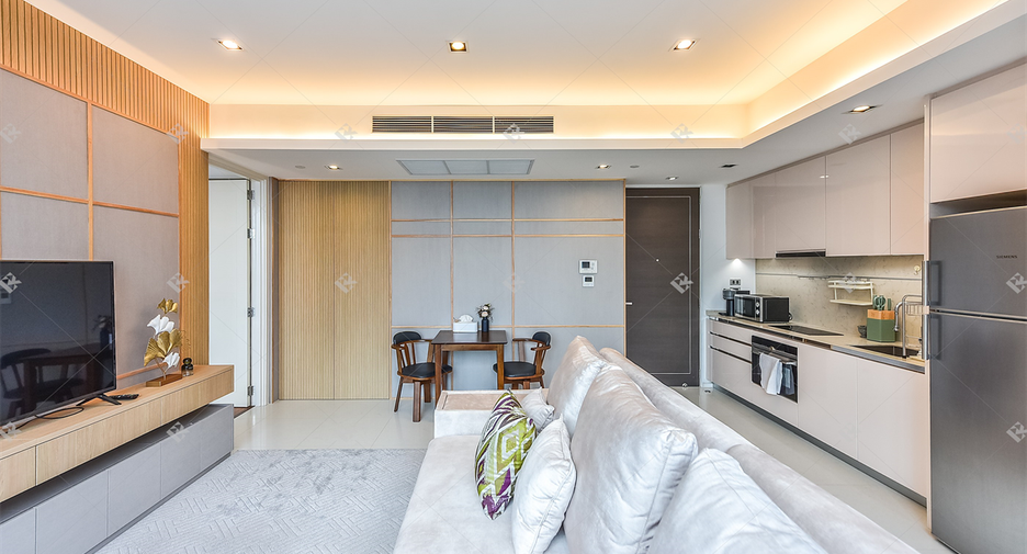 For rent 1 bed condo in Sathon, Bangkok