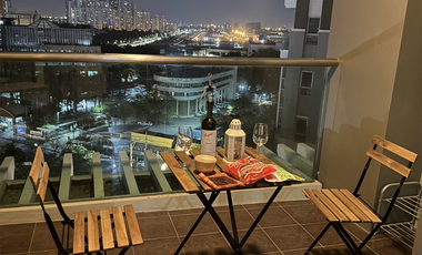 Wohnung zur Miete mit 2 Zimmer in Huai Khwang, Bangkok