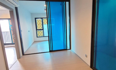 For sale 1 bed condo in Huai Khwang, Bangkok