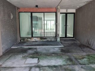 For sale 6 bedrooms townhouse in Don Mueang, Bangkok