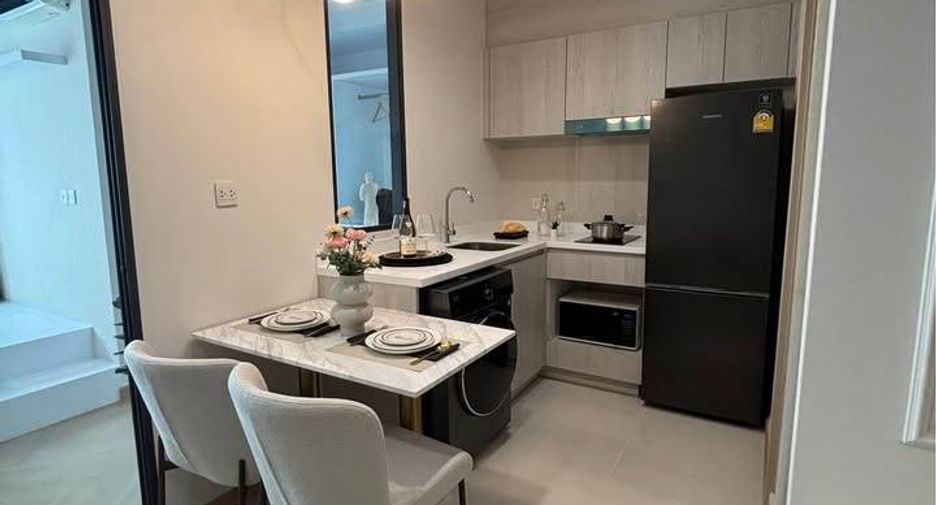 For sale 4 bedrooms condo in Pathum Wan, Bangkok