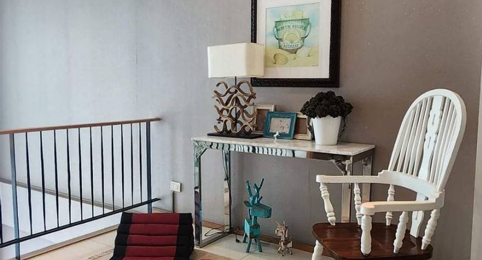 For sale 2 bedrooms condo in Sathon, Bangkok