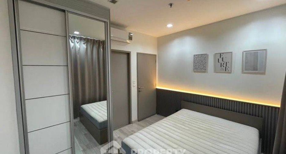 À louer 2 chambres condo à Phra Khanong, Bangkok