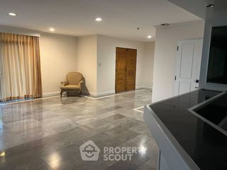 Apartamento en alquiler de 4 habitaciones en Watthana, Bangkok