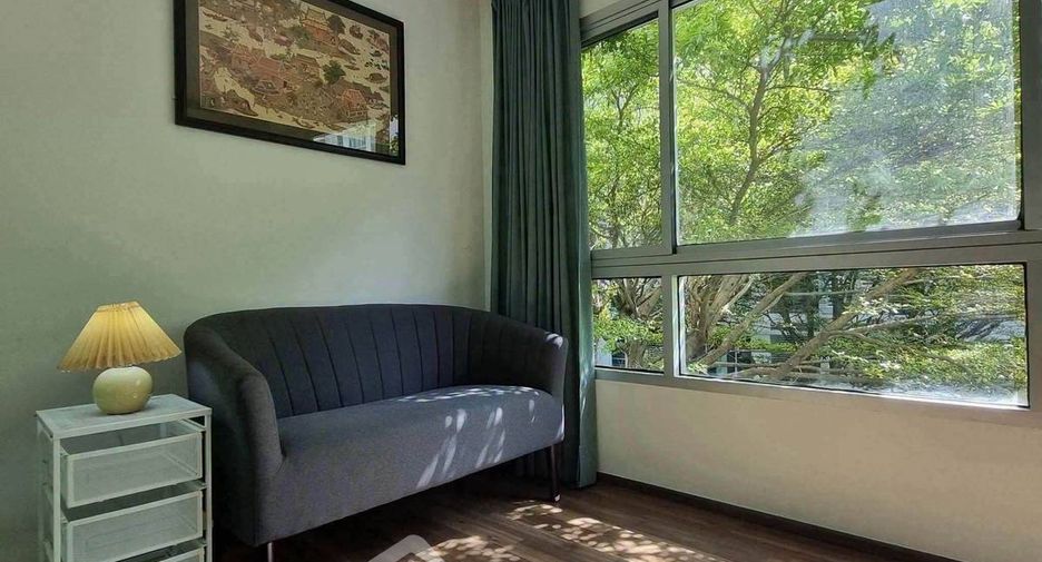 For rent 2 bedrooms condo in Phra Khanong, Bangkok