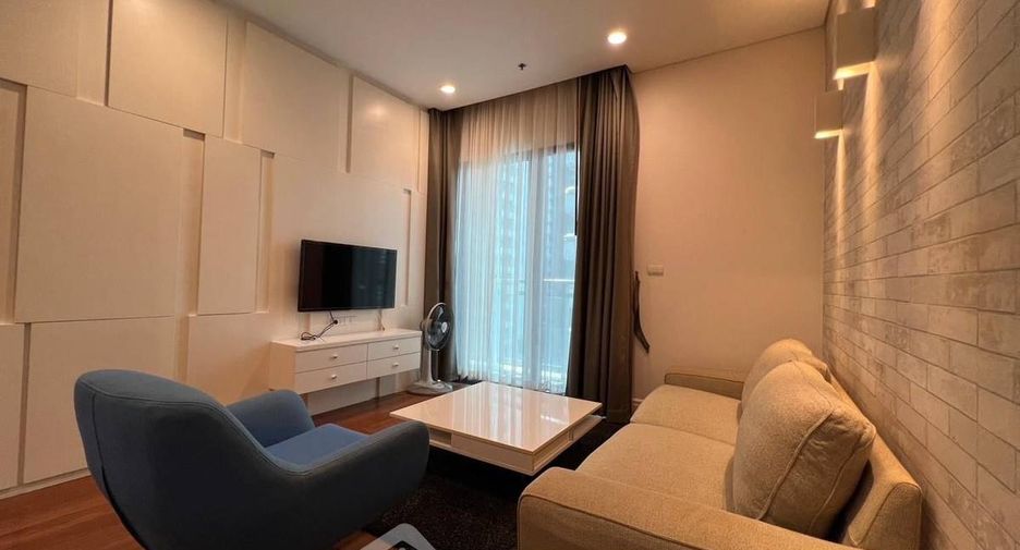 For rent 1 bed condo in Khlong Toei, Bangkok