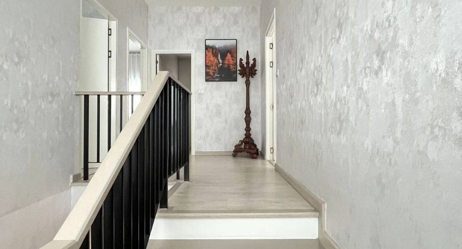 For rent 4 bedrooms house in Bang Lamung, Chonburi
